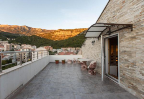 Penthouse Lamela Budva